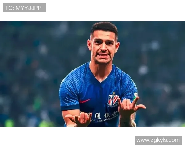 足球明星捂嘴庆祝引发热议背后隐藏的情感与故事